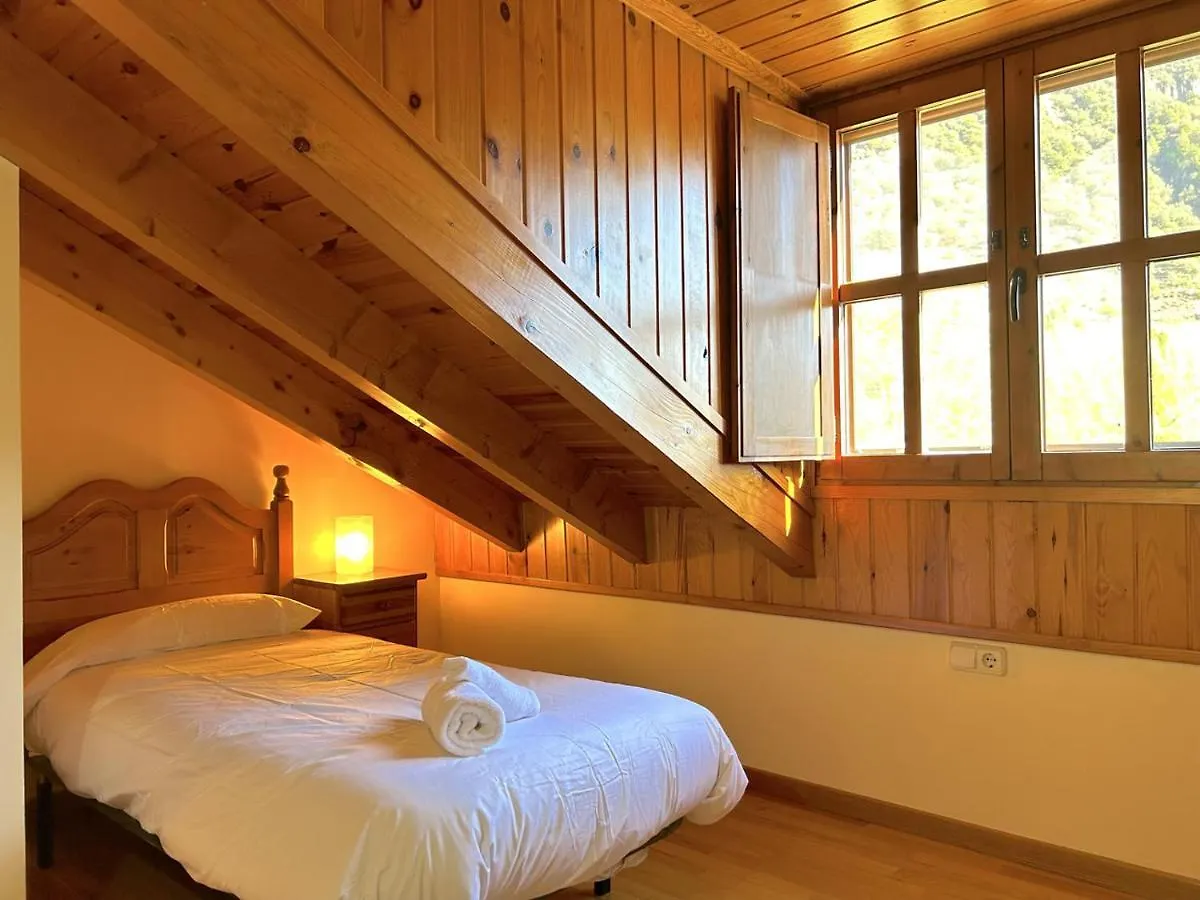 Apartamento Duplex Familiar I De Muntanya A Escalo By Rural D'Aneu