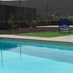 https://casa-de-los-alberconcillos.in-canary-islands.com